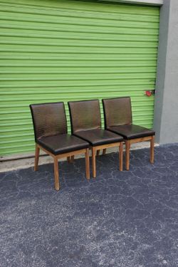 Dining chairs (3)