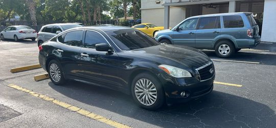 2011 Infiniti m37x