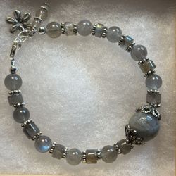 Handmade Labradorite Bracelet