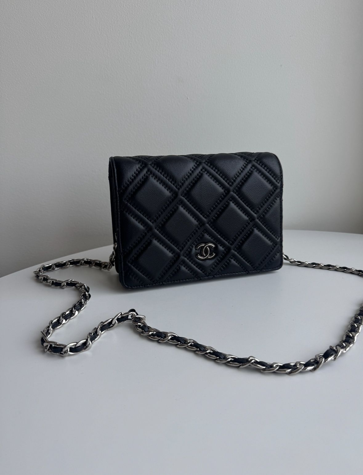 Chanel Wallet On Chain