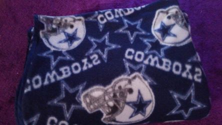 Cowboys fleece border blanket