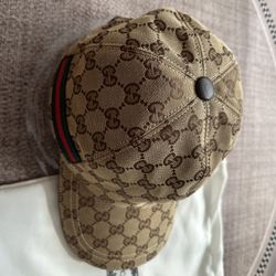 Gucci hats