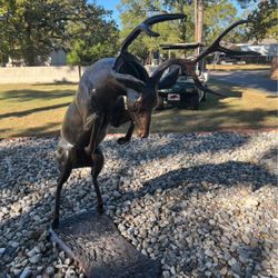 Rearing Fighting Bucks Statue – Aluminum Ranch & Outdoor Décor