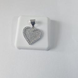 💎 Iced Out Moissanite Heart Pendant – 2ct – 925 Silver – $70 💎
