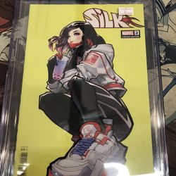 CGC 9.8 Silk #2 Comic Variant Edition
