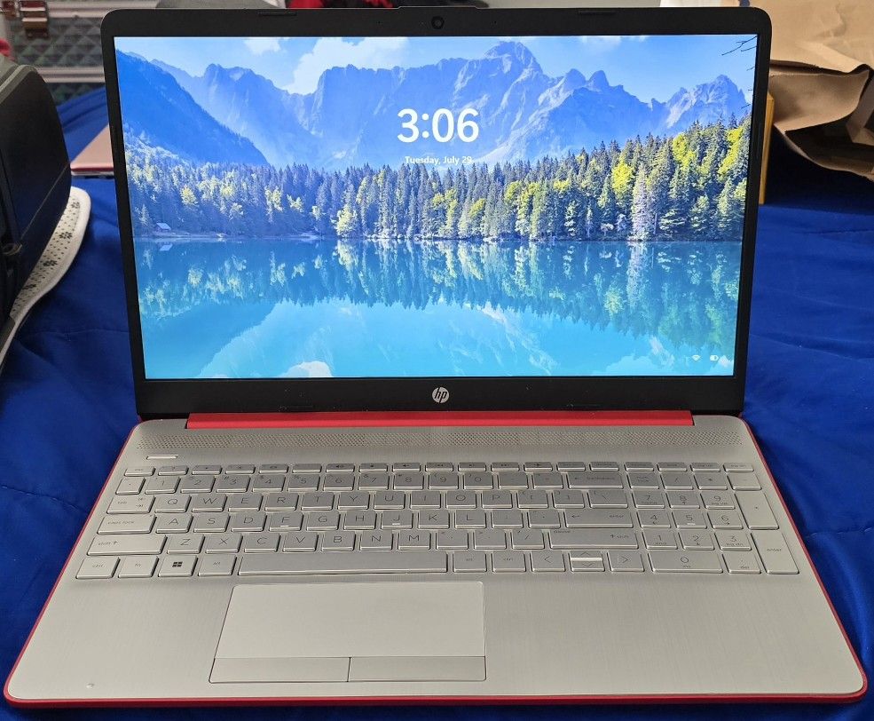 HP 15.6-inch HD Pentium Laptop-Scarlet Red