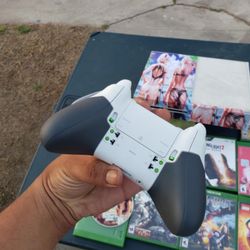 White edition Xbox One, white edition Magnetic Controller, 10 Great Games Of Choose. $280! The Lowest Firm Price. All work 100% can be tested
