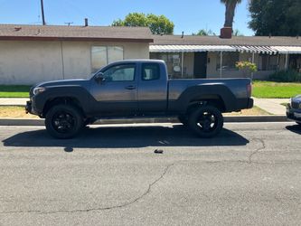 Toyota Tacoma