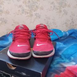 Air jordan one mid And Lebron Some nike's and warn once converse