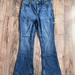 Women’s Flare Jeans 