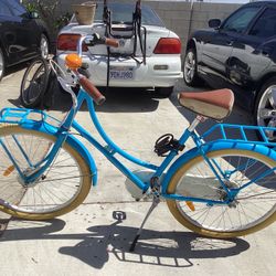 26 Beach Cruiser Republic Built By Brand New Bike For Womens 3 Speeds Frog Disc Break Excellent Condition $250