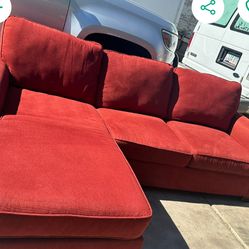 Small. Sectional.with Reversible Chaise