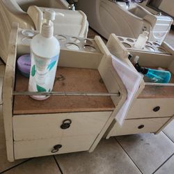 Used Vanity Organizer For Salon