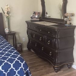 King Size Bedroom Set 
