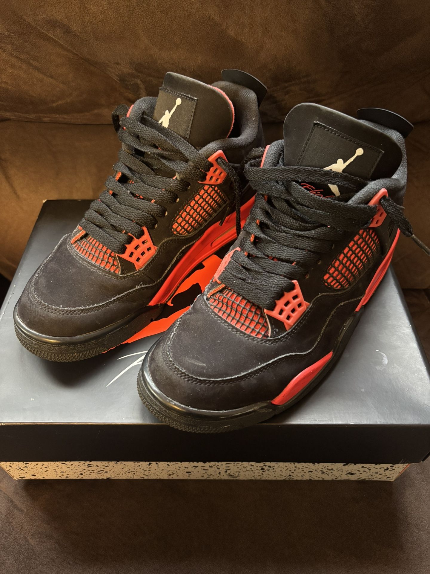 Jordan 4 Red Thunder