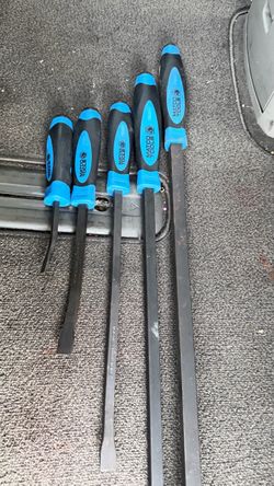Pry bar