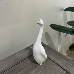 Lladro Limited Collection Figurine - Goose