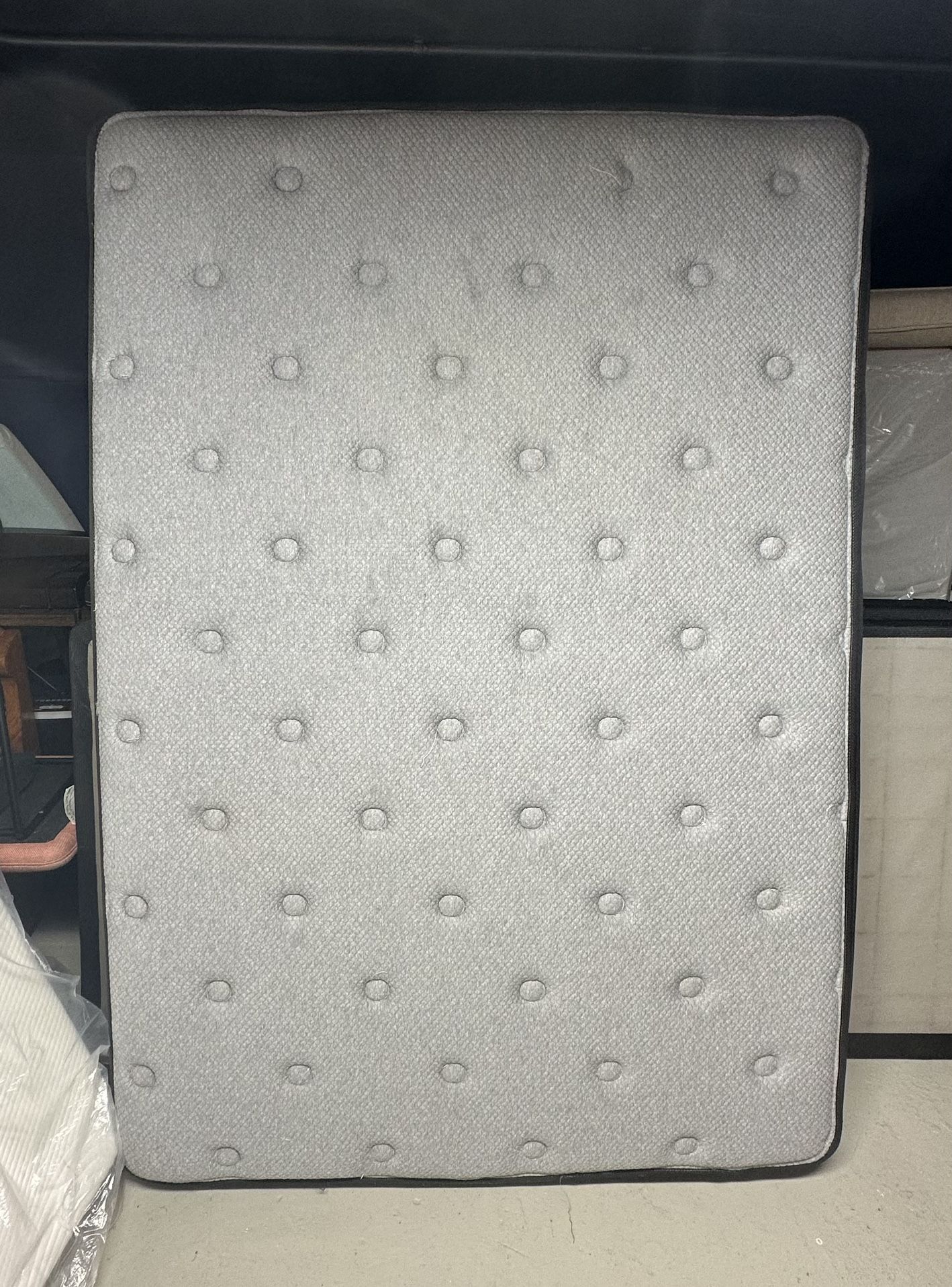 Full Size Bed Frame w Mattress