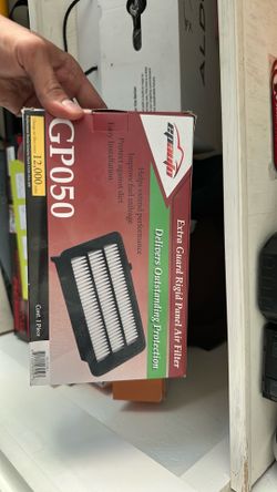 Engine air filter