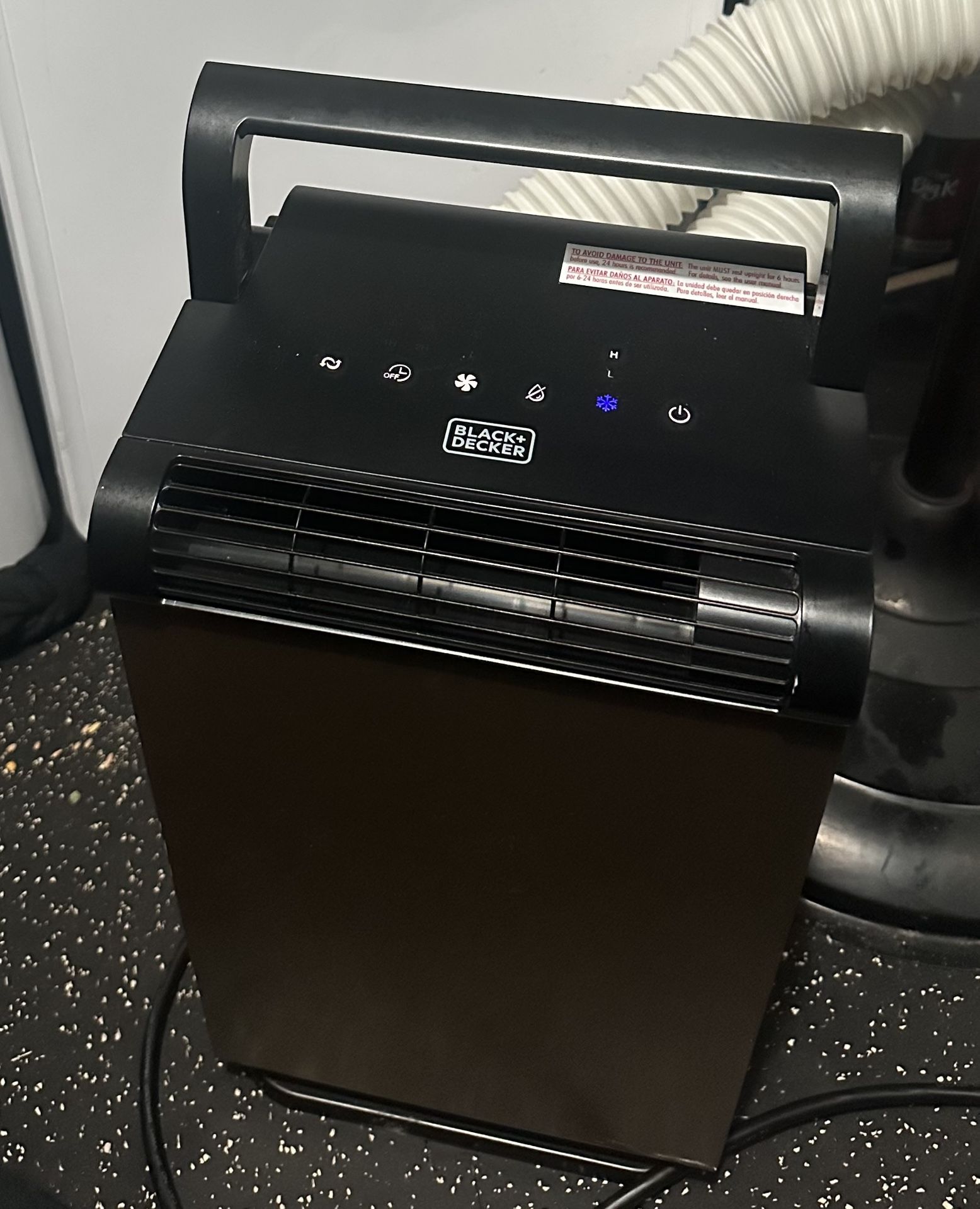 Black And Decker Small Portable AC Unit 1000 BTU