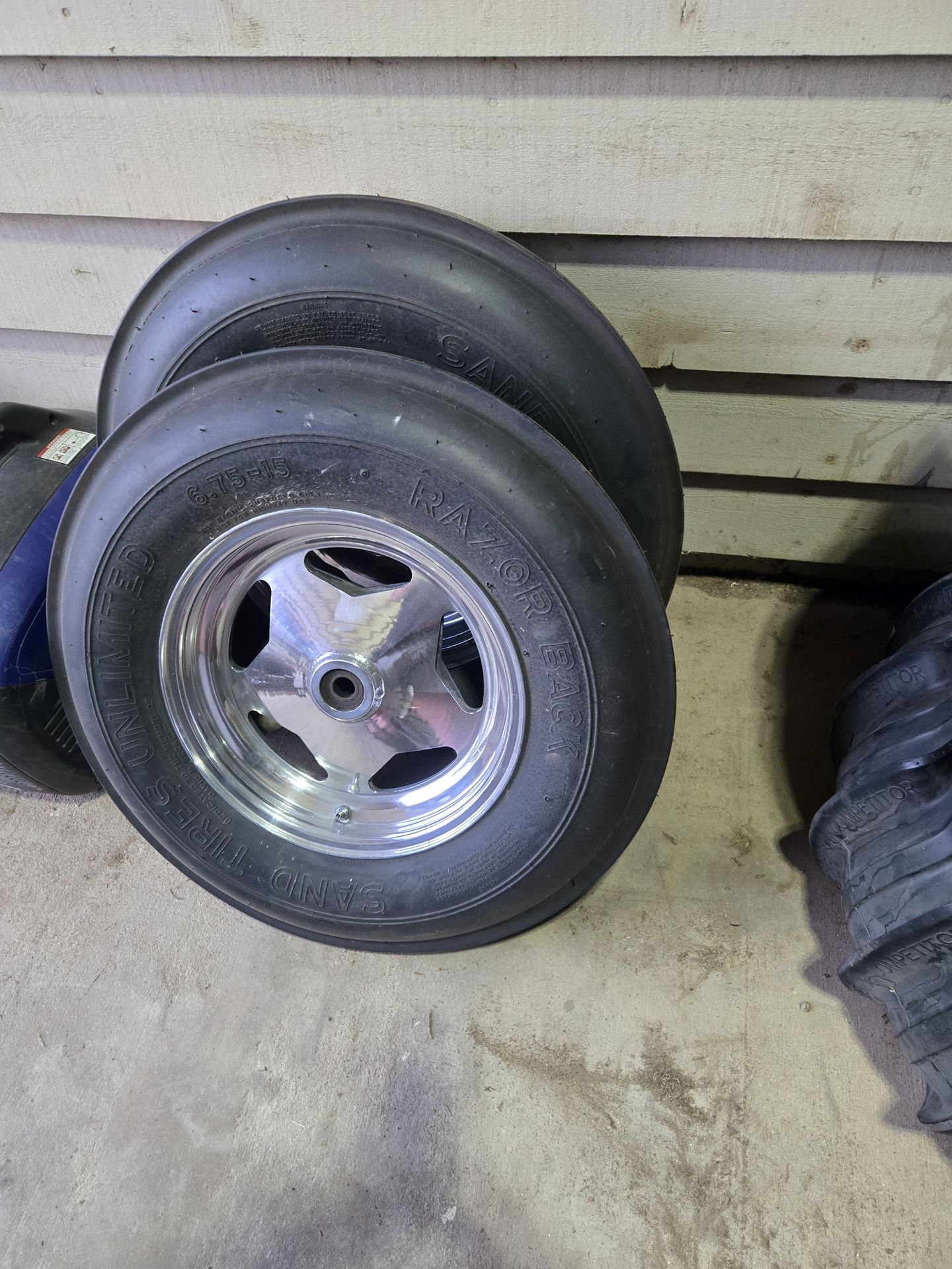 Sandrail paddle tires