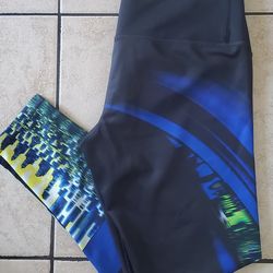 Adidas Workout Pants. Size Large