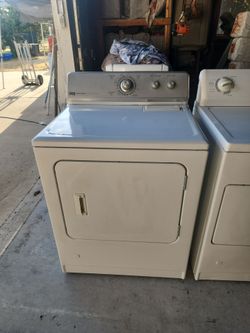Maytang Gas Drayer Nice And Clean In-and-out Working Perfect Located In Perris