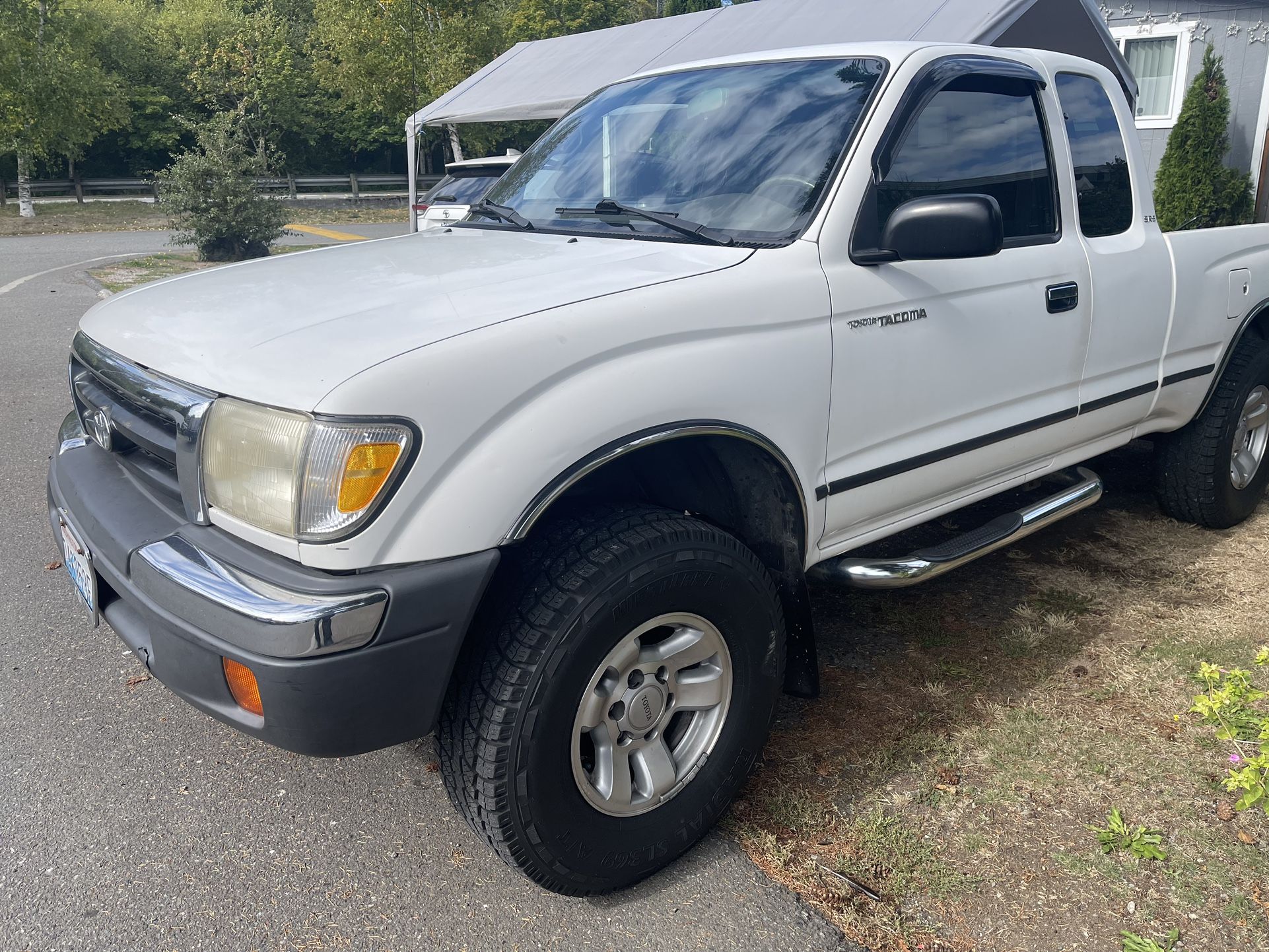 1999 Toyota Tacoma
