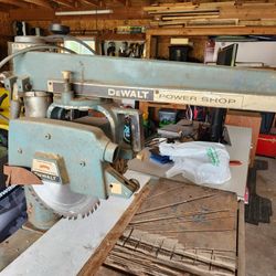 Dewalt Radial Arm Saw