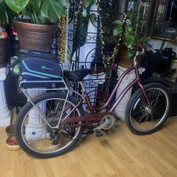 Bicicleta Medida 26 Eléctrica Como Nueva 3 Velocidades Con Lo Eléctrico Y 7 De Pedal 25 Millas $350