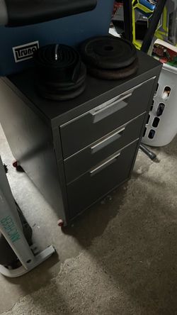 File cabinet