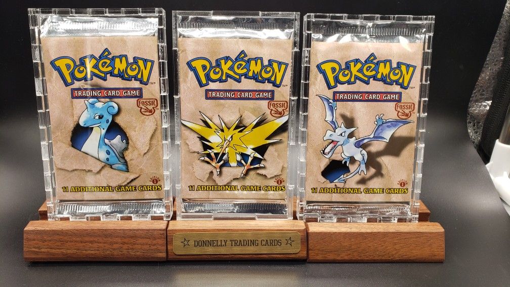 1999 1st Edition Fossil Pokemon Booster Pack