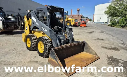 Very Clean2019 John Deere 318G Wheel Skid Steer
