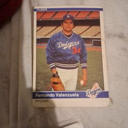 Fleer Baseball Card: Valenzuela