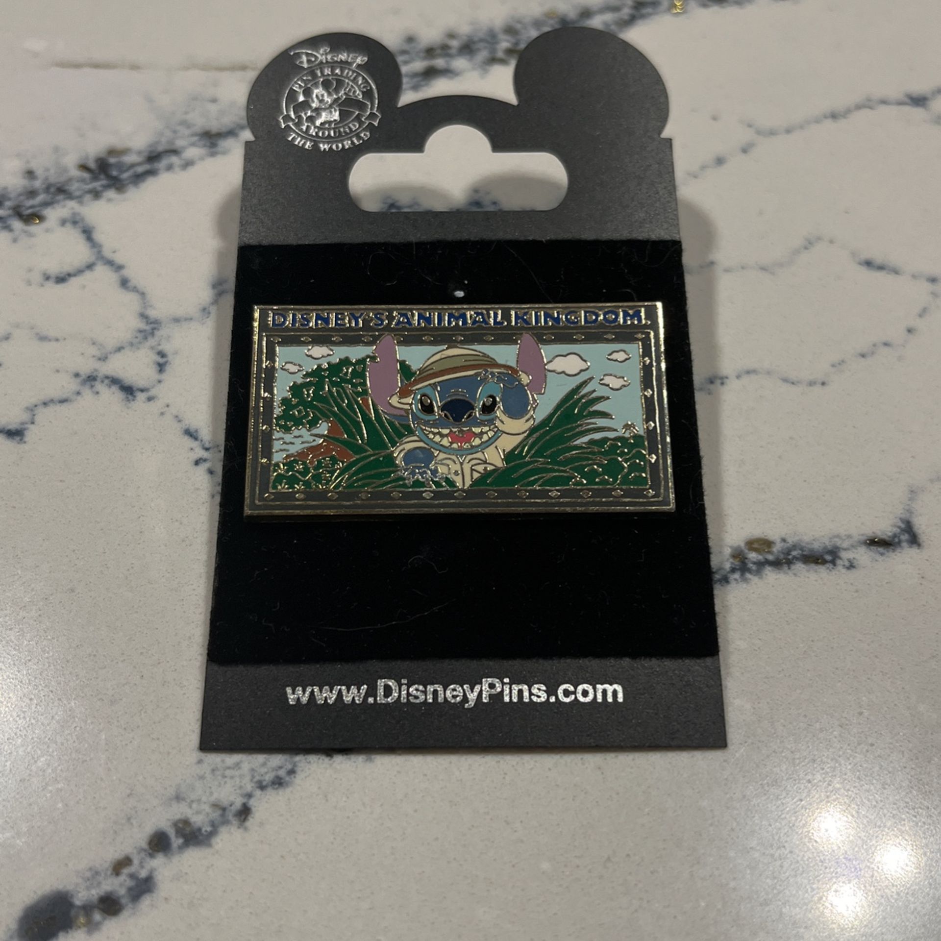 Disney WDW Animal Kingdom Safari Stitch Pin