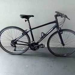 BICYCLE TREK 27 SPEED BRAND NEW 