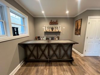 Luxury Rustic Hardwood Bar + 4 Matching Bar Stools  Beautiful handcrafted rustic-style bar purchased from Lurvey's in Des Plaines. Approximately 3 yea