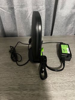 DIRECTV Wireless Video Bridge with power supply included. Model  WVB2R0-34.