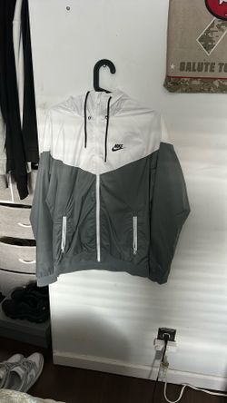 Nike Wind Breaker