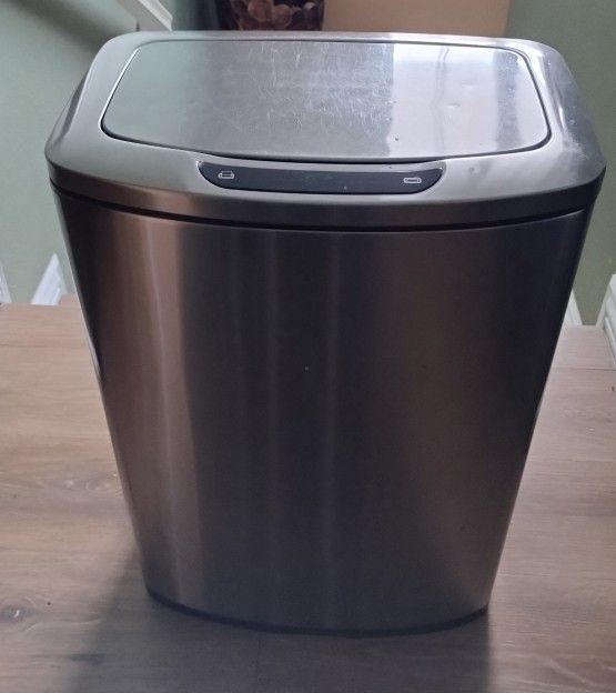 touch sensor trashcan bin