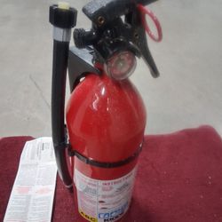 NEW "KIDDIE" DRY CHEMICAL FIRE EXTINGUISHERS 1, FOR $25.00 OR 2, FOR $40.00, GREAT BUY FOR FIRE SAFETY EQUIPMENT!!!