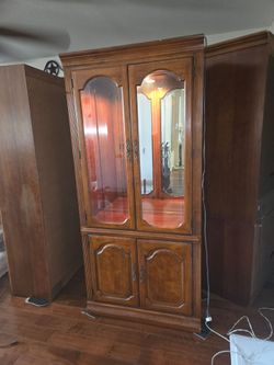 Thomasville cabinet set