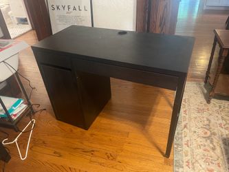 Black desk
