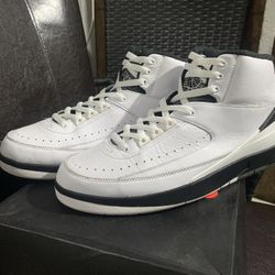 Jordan 2s SIZE 10