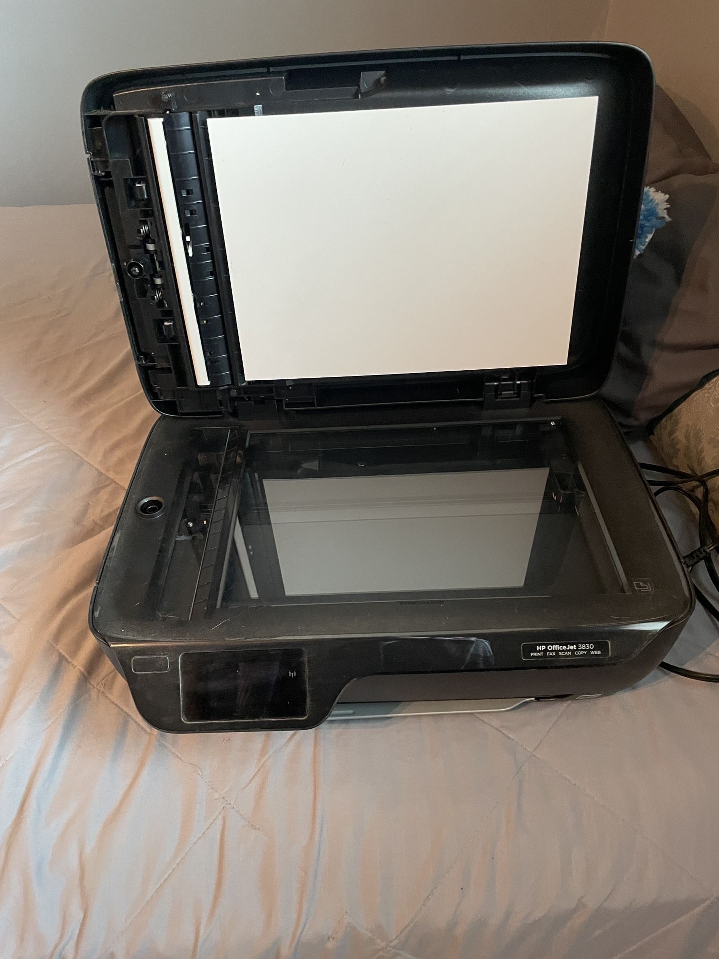 HP OfficeJet 3830