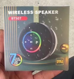 HIGH QUALITY WIRELESS SPEAKER