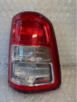 2019-2020-2021-2022-2023-2024 Dodge Ram 1500 Right Passenger Tail Light OEM Halogen