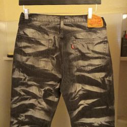 Used Mens  Levi  Jeans Sz  36 X 30  Pickup Only !!