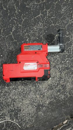 Milwaukee M18 dust extractor kit