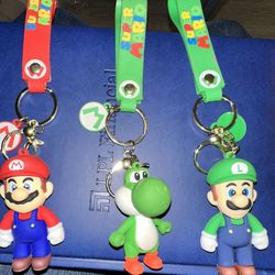$6EACH Yoshi Super Mario keychain with charm, Wristlet, backpack ring & rubber strap